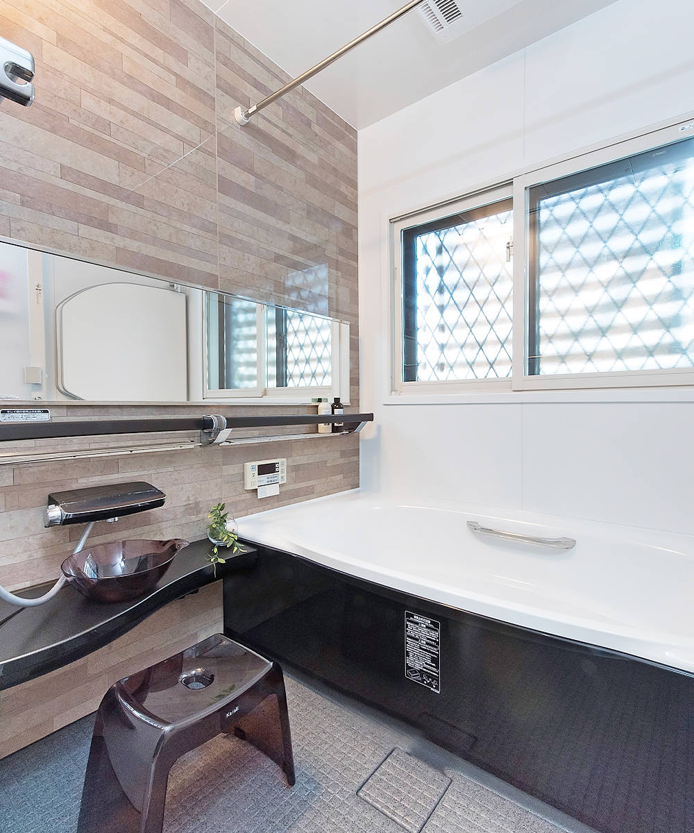 デザイン性・清掃性バツグンの浴室